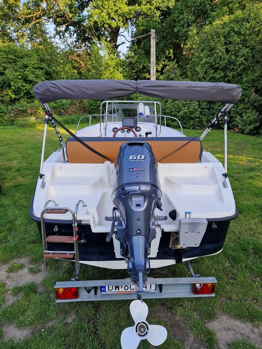 Motorówka Marion 450 Open  YAMAHA z przyczepką