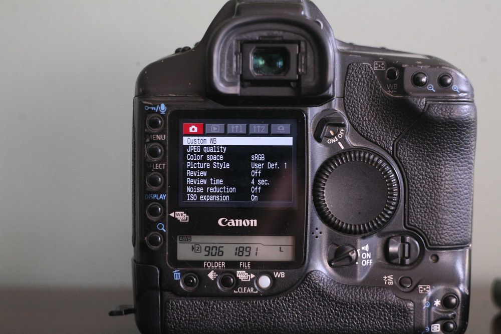 Rzadki DSLR Lustrzanka Profesjonalna Canon 1D mark II N