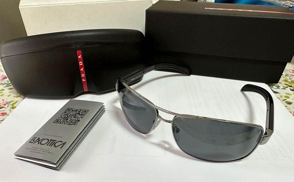 Óculos de sol Prada64738608647810120