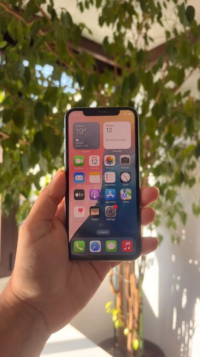 iPhone XS 64GB com Caixa, Carregador e Fones Originais e Capa