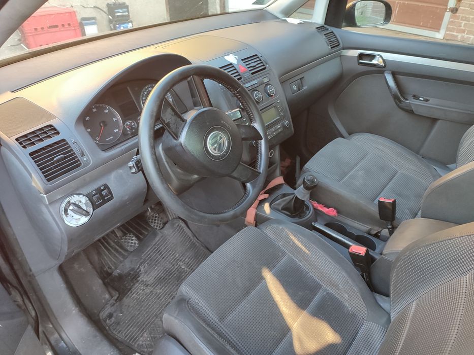 Touran I deska konsola kokpit pasy poduszki airbag KOMPLET