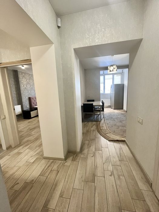 Сахарова/Бочарова, квартира в новом кирпичном доме, на 3эт (газ)