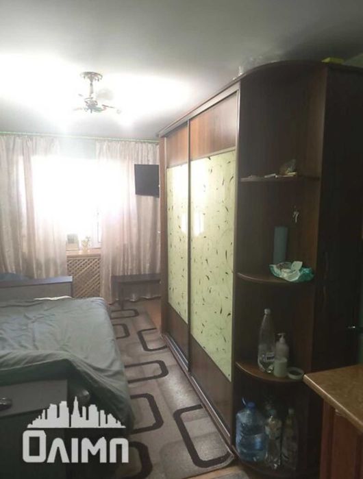 (5) Продам кімнату в гуртожитку по вул.Зулінського 3979
