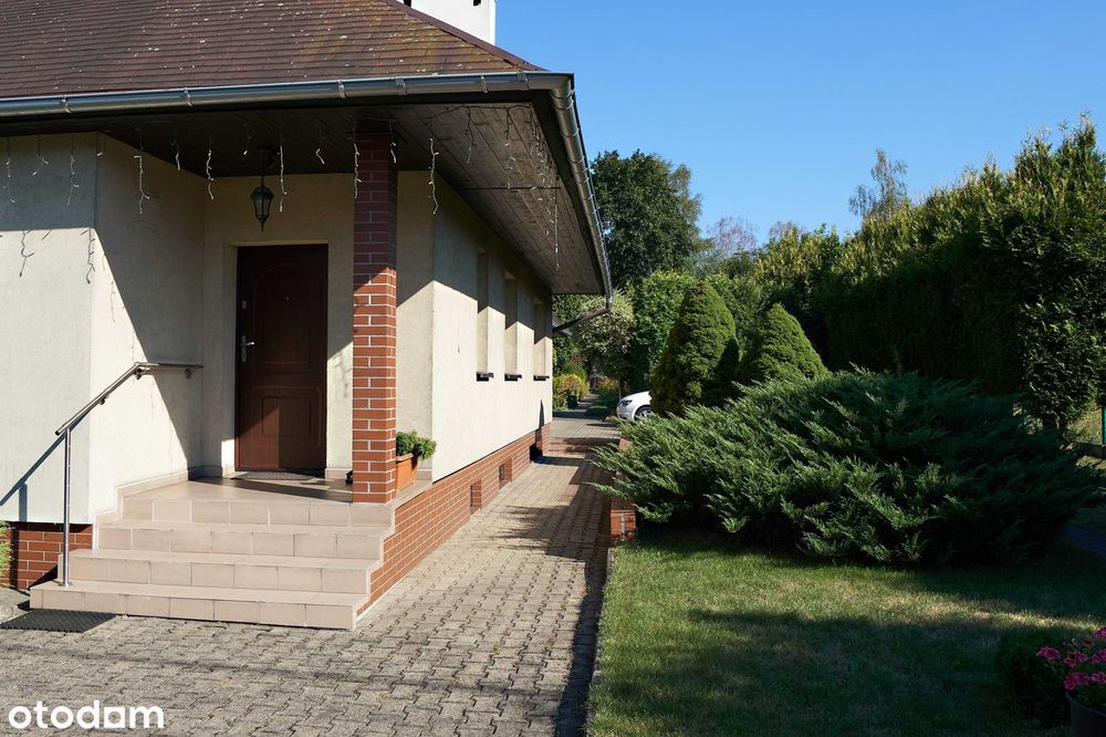 Dom 127 m² | 5 pokoi | 2 garaże | garderoba | piwnica | 2 łazienki