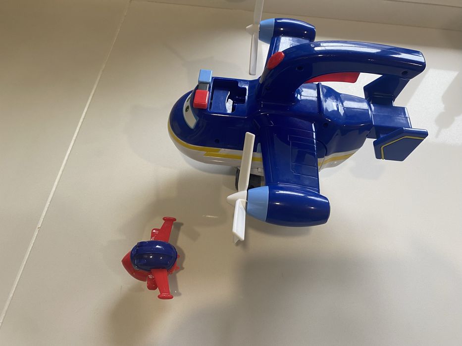 Super Wings Police & Jett