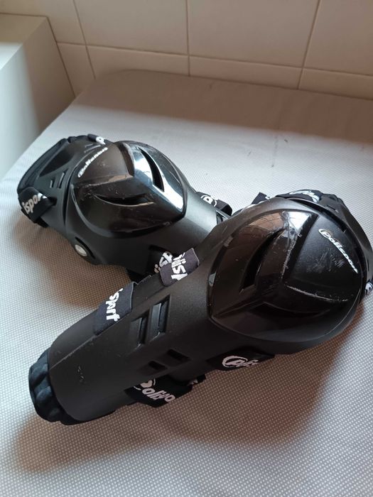 Joelheiras e cotoveleiras para moto ou patins