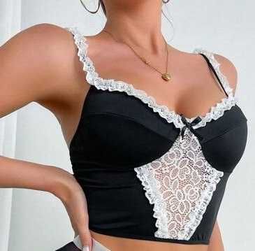 Чорний топ з білим мереживом