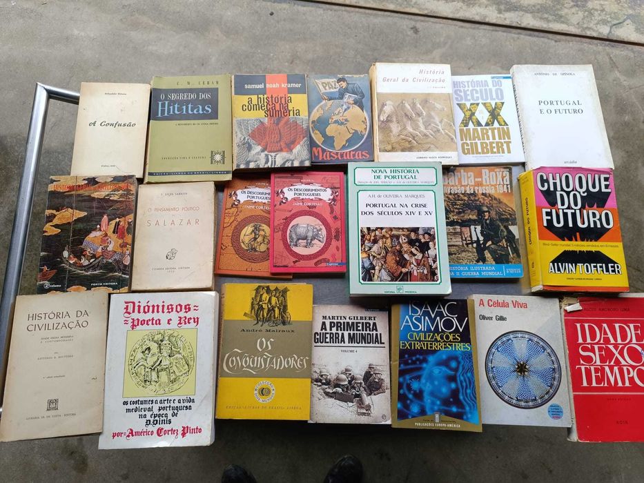 Livros antigos de História, Ciência, Biologia e Psicologia