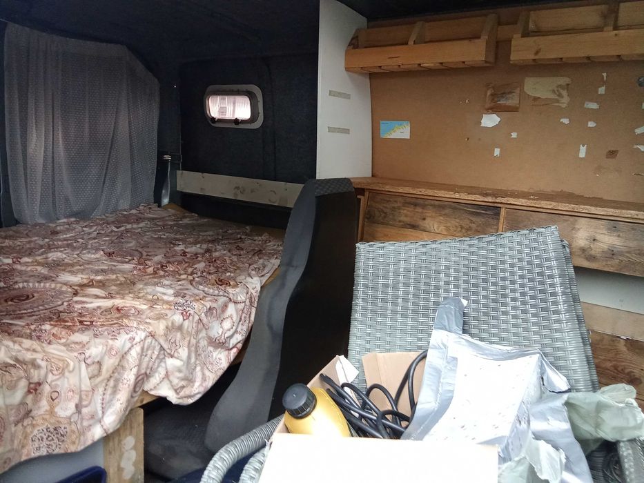 Renaul master  e ford transit bom estado