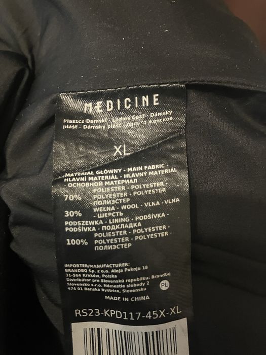 Plaszcz ciemny fiolet medicine xl