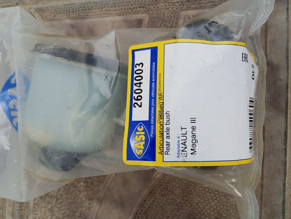 Сайлентблок балки Меган 3