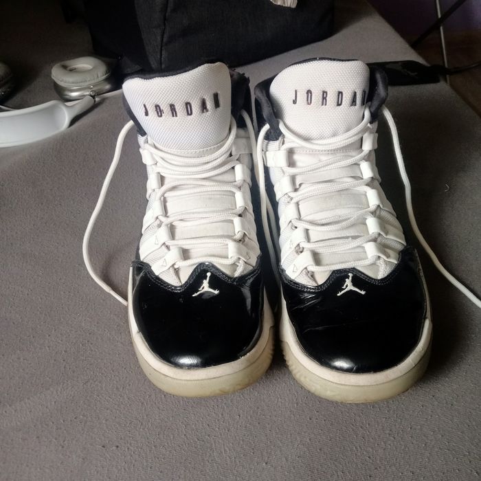 Jordan max aura.