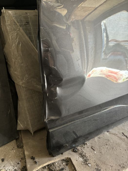 Дверь Рав4 под ремонт всборе