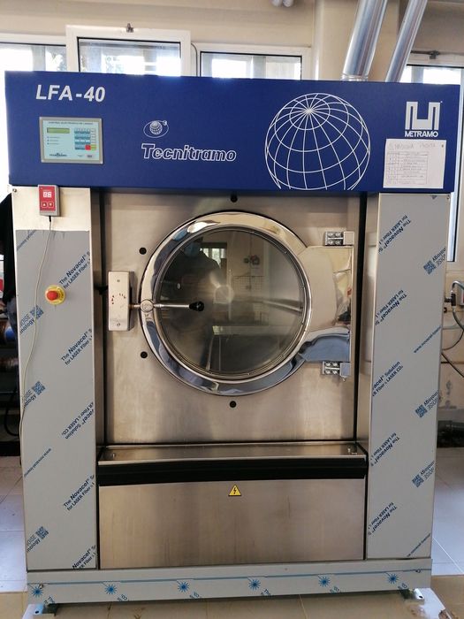 Máquina de lavar roupa 45kg hospitalar ou residência