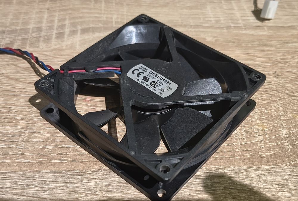 Wentylator Dla obudowy PC, firmy Delta Electronics.inc