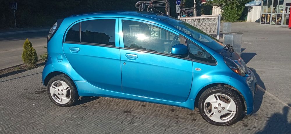 Mitsubishi i-miev 2012р.в.