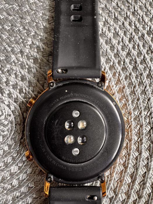 Huawei watch gt2 elegant 42 mm