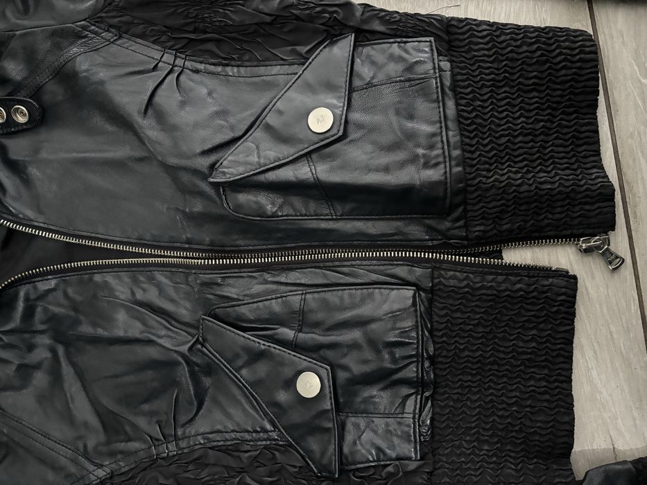 Куртка Армані жіноча