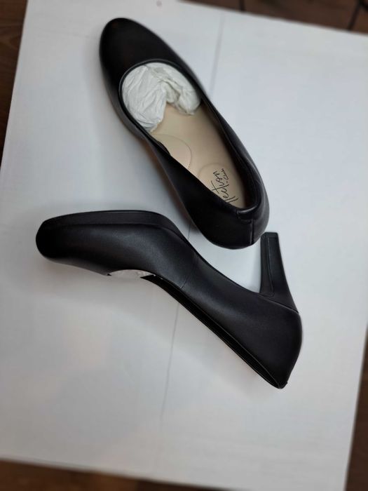 Жіночі туфлі на підборах Clarks Adriel Viola