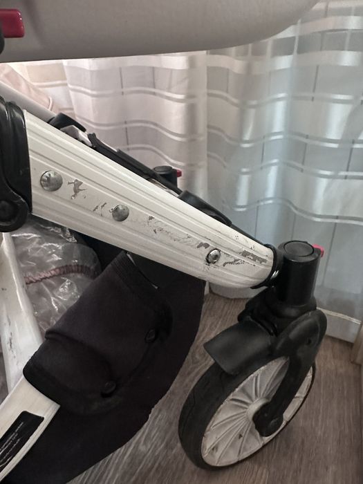 Продам каляску 2 в 1