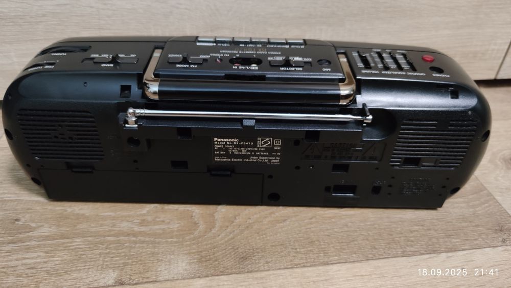 Магнитофон Panasonic RX-FS 470 и RX-FT570: 2 600 грн. - Магнітоли та ...