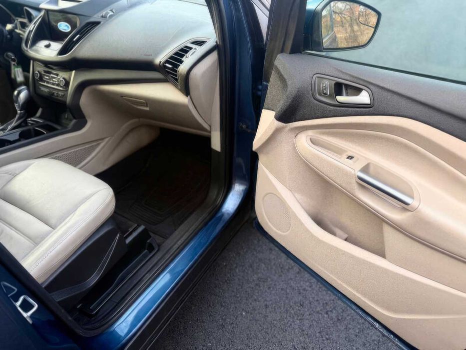 Ford Escape SEL      2018