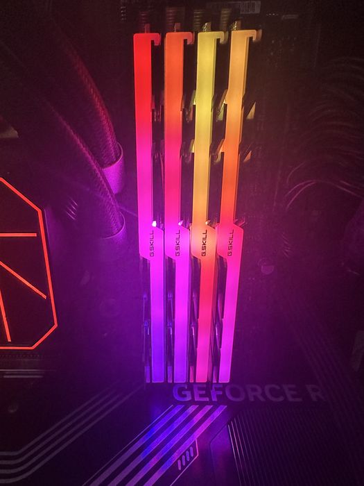 Memorias DDR4 Samsung BDie Gskill 4x8GB 3200 CL14