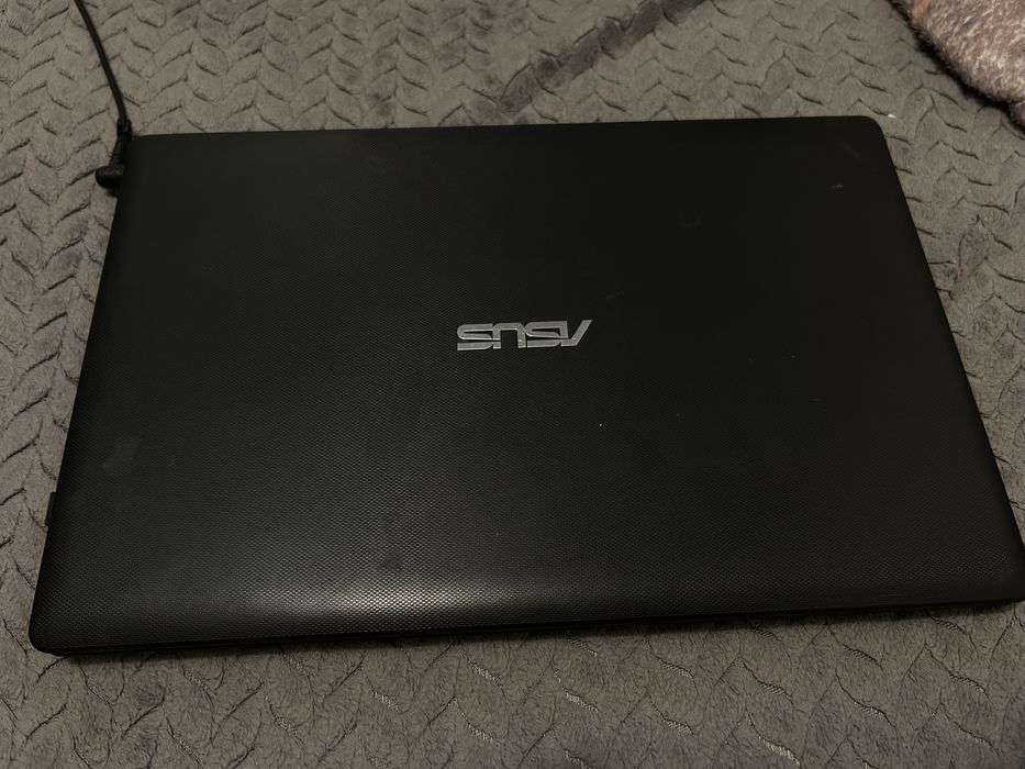 Asus x552m 2gb/320gb/920m