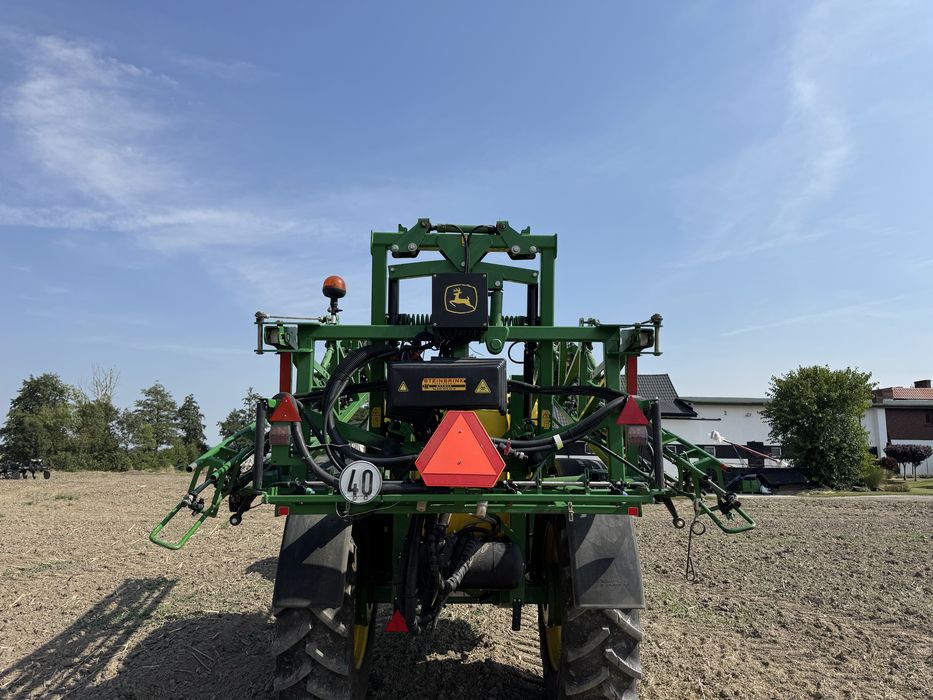 Opryskiwacz John Deere 740  27,28M ( Hardi, Amazone, Unia, Agrio)