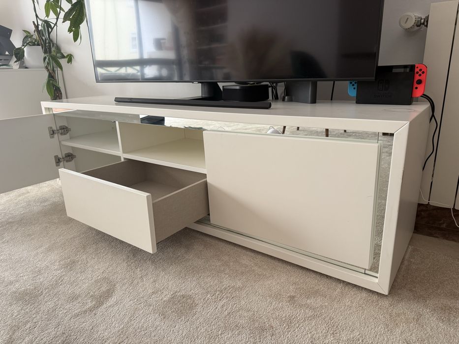 Móvel TV – 180cm (Excelente estado)