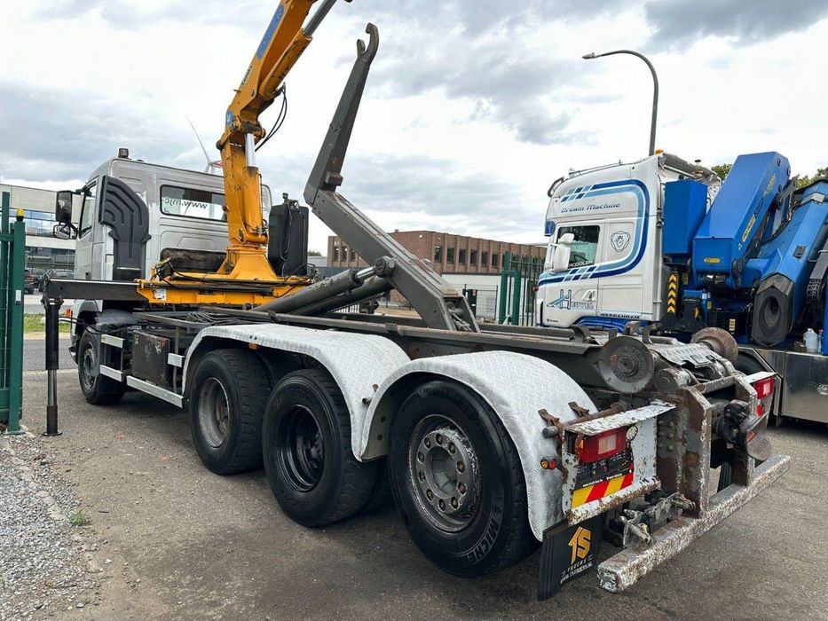 VOLVO FH420 8x4 Grua EFFER 245-3 Com RadioComando  e Amplirroll Apenas 530.000km ###OPORTUNIDADE###