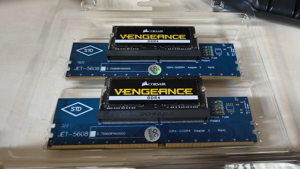 ddr4 64gb (2x32) 3200 MHz Corsair Vengeance + adaptery