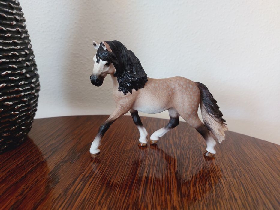 Klacz andaluzyjska schleich