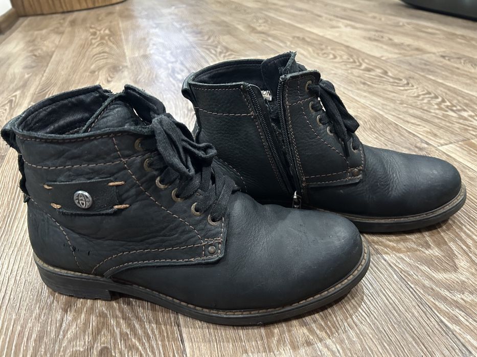 Ботинки зимнее 42 розмер