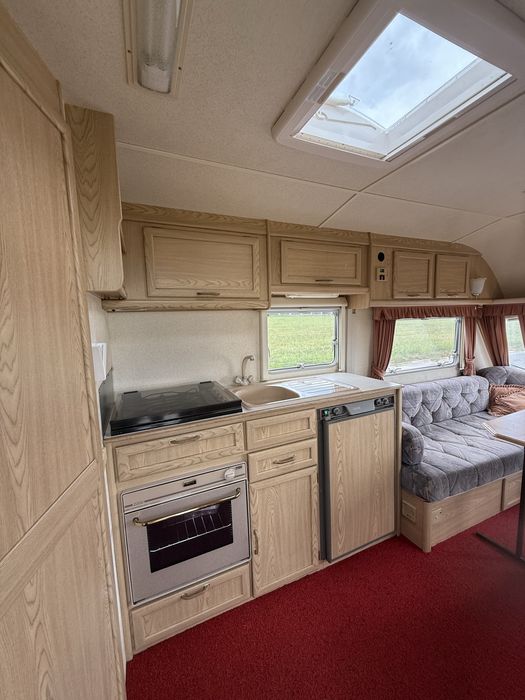 Lunar King 472 Dmc 1200 kg Prysznic 2/3 os Piękna !! Bdb Stan