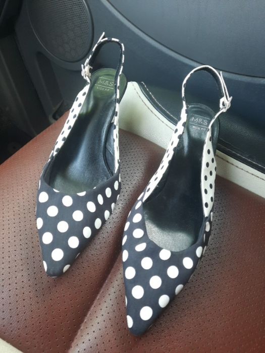 Туфлі слінгбеки в горох