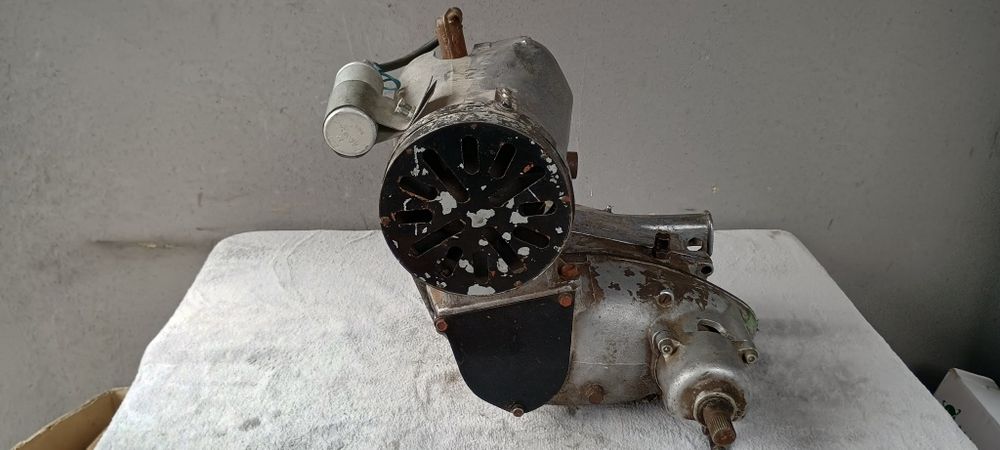 Silnik MZ troll skuter Berlin iwl