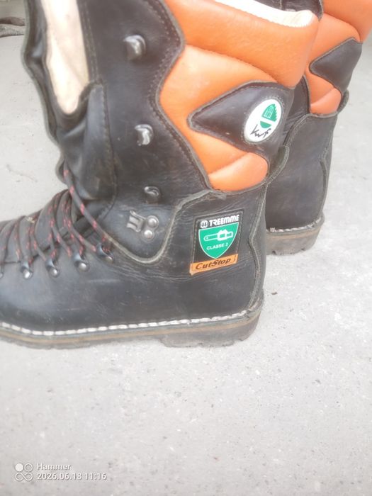 Buty ochronne dla pilarza Treemme Eibe r. 44