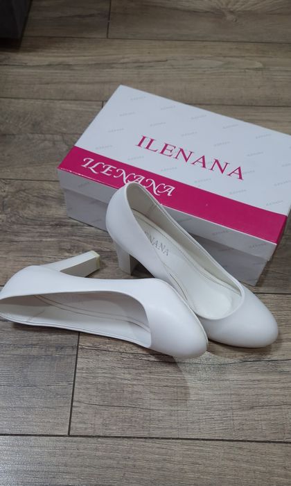 Туфлі весільні 40 р.(39) на випускний