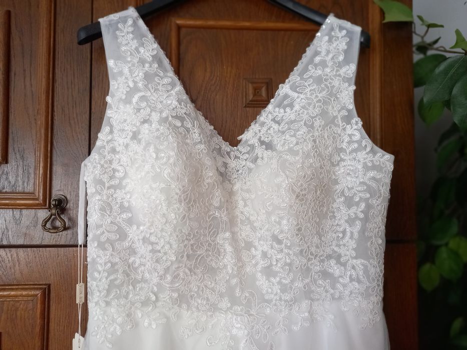 Suknia ślubna Nowa!! rozmiar M