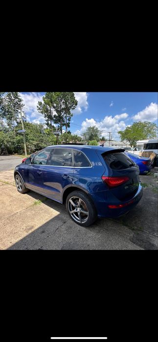 Розборка Ауди Кю 5 шрот Audi Q5 8R запчастини Ауді Ку 5 2011-2016