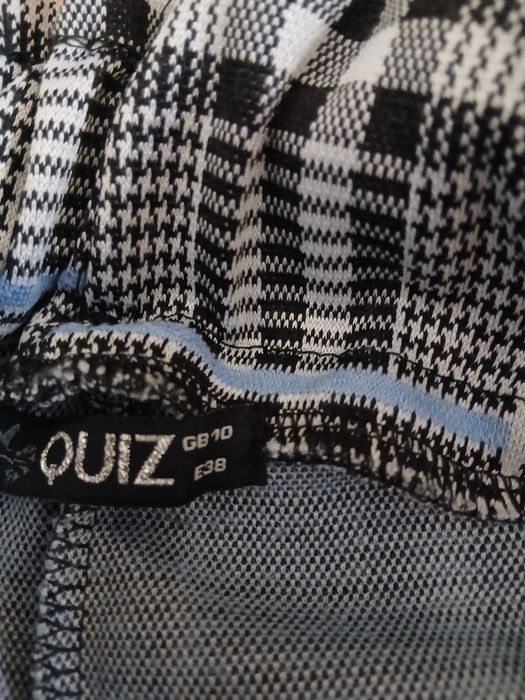 SPODNIE quiz r M