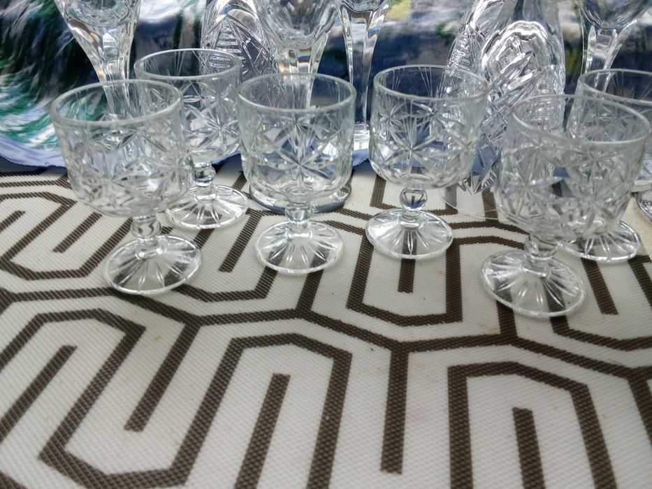 Шедевр и дешево.Фужери. Богемия ГДР.Свадебние 0.5 л;0.4л;0.3л;0.2л.Хру