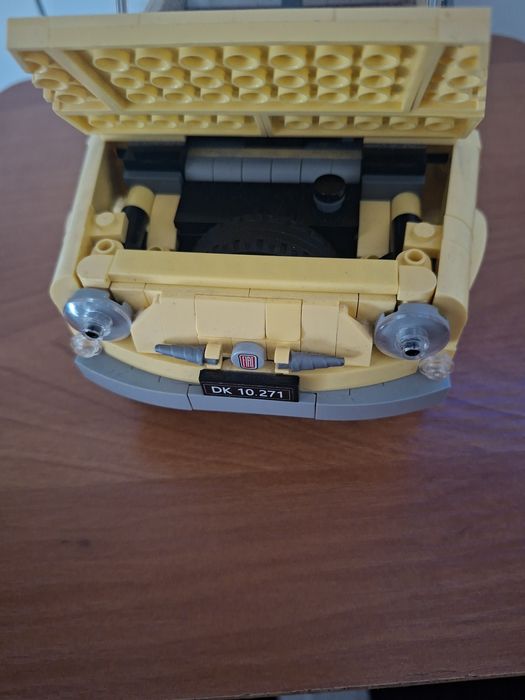 LEGO Creator 10271, Fiat 500