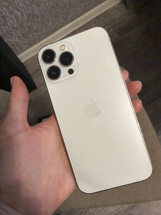 Продам Iphone 13 Pro Max