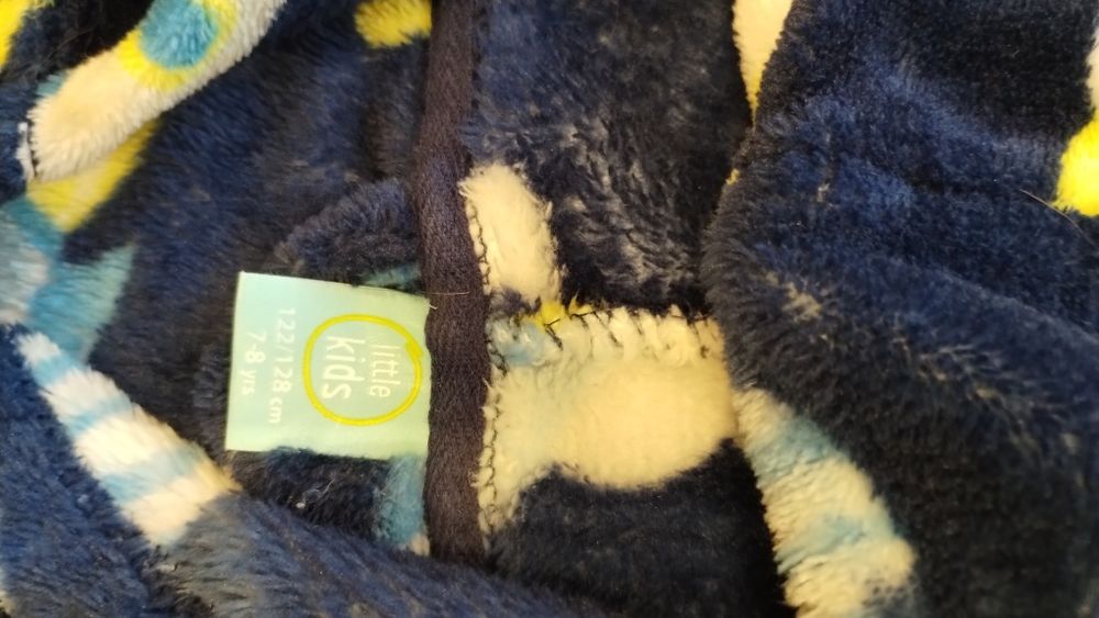 Szlafrok dziecięcy rozm. 122-128