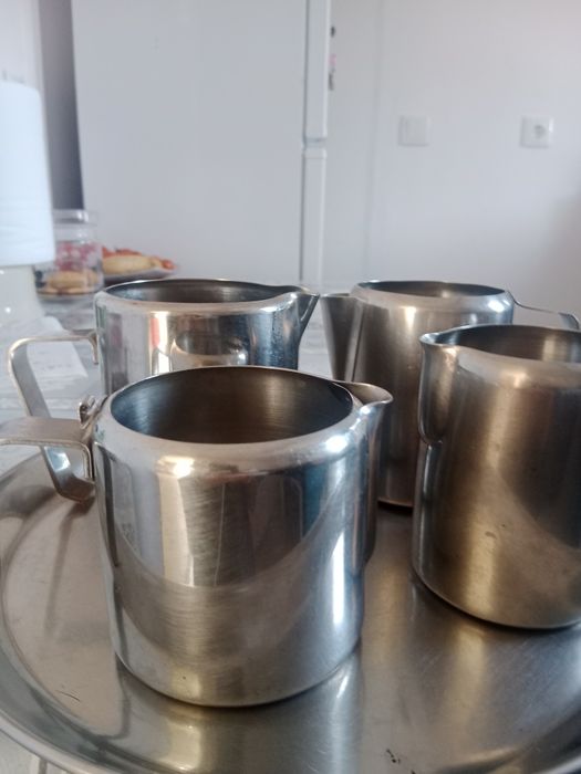 Conjunto de cinco peças em inox