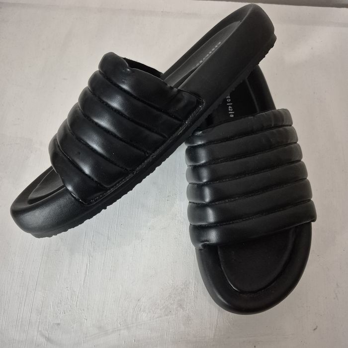 Klapki meskie Czarne  42  Reserved Buty