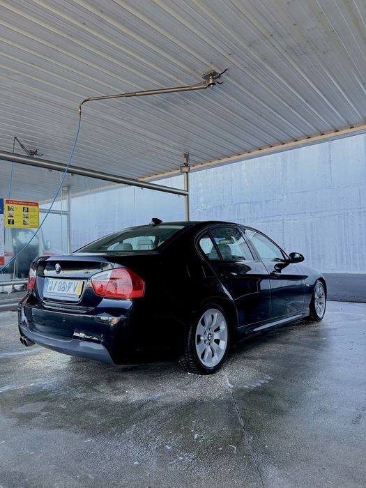 BMW 320i E90 (April 2005) | Automatic | 238,000 km