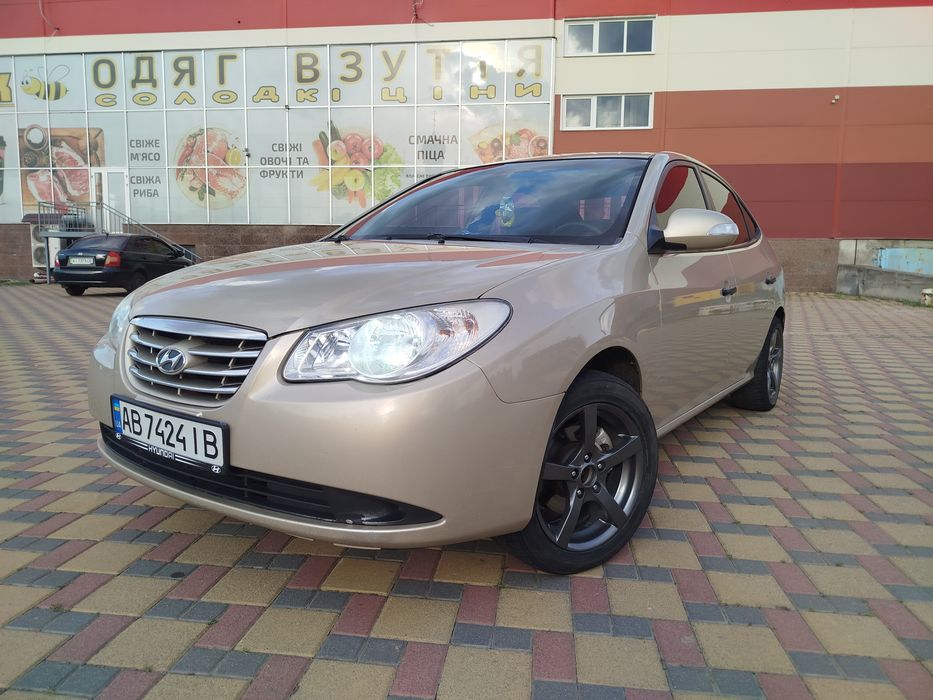 Продам елантру 2010 року
